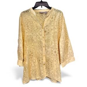 Chico's Yellow Patterned Button Down Shirt 3/4 sleeve NWOT